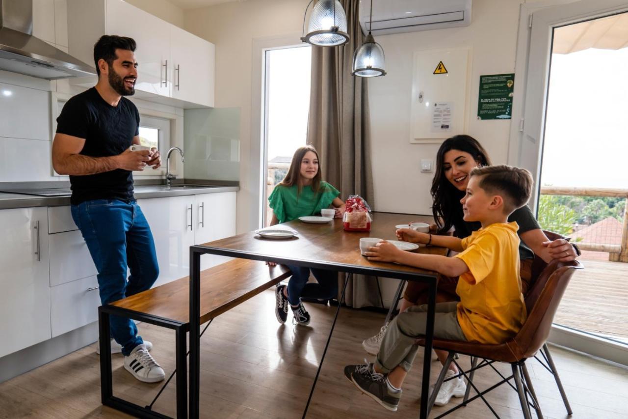Hotel Selwo Lodge - Animal Park Tickets Included Estepona Exterior photo